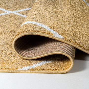 Cole Minimalist Diamond Trellis Area Rug